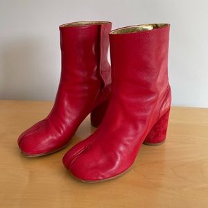 Martin Margiela Tomato Red Leather Tabi Boots 37.5